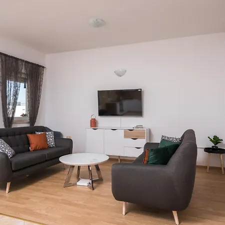 Marinera Apartment *