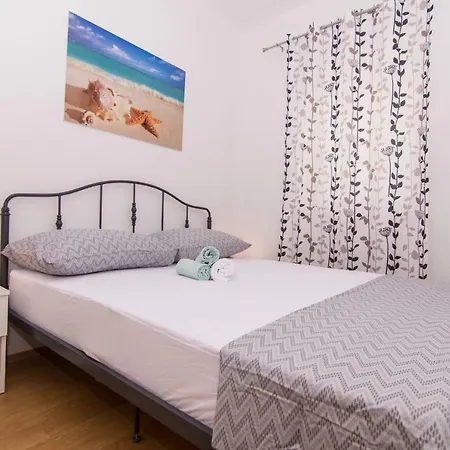 Apartment Marinera